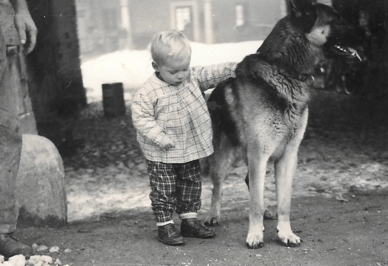 F908B474-CD0C-4A41-B549-082B95AF798F